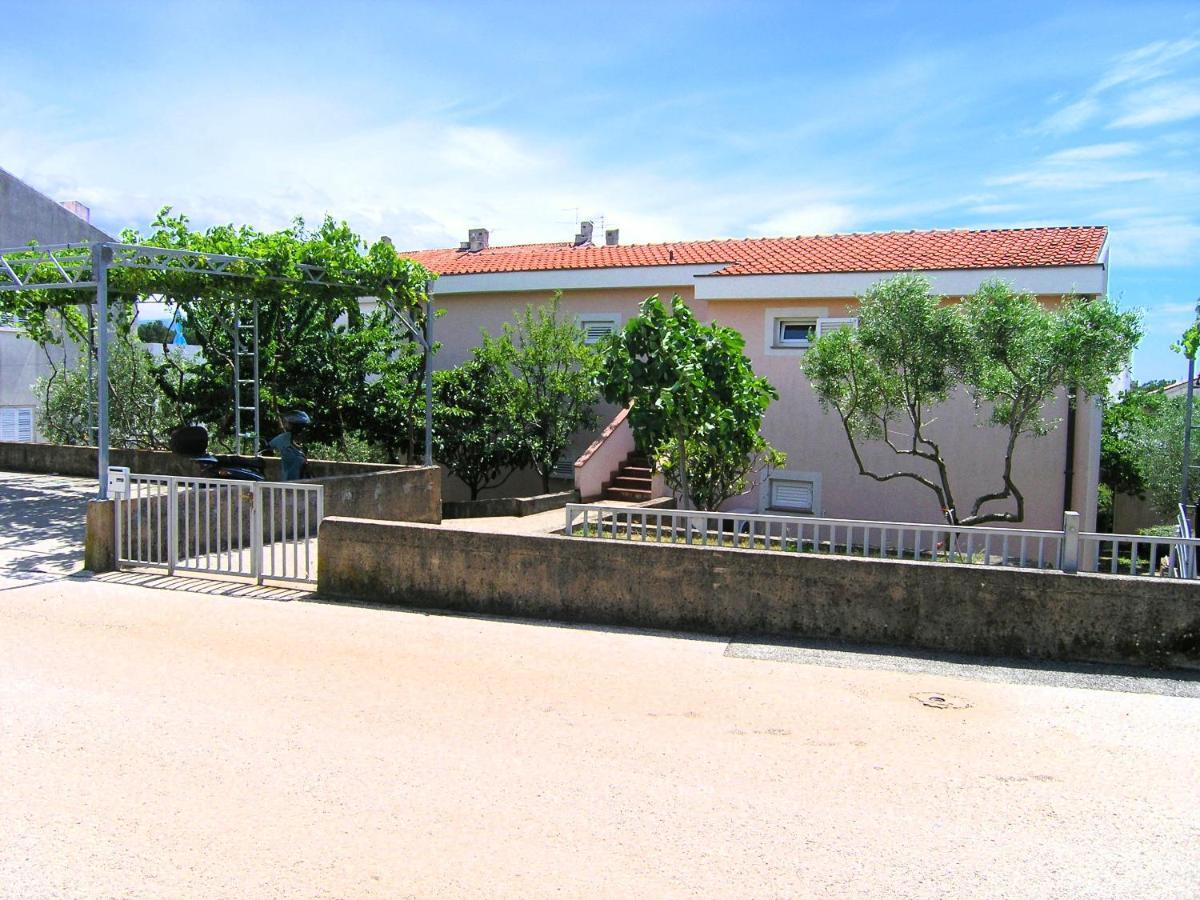 Apartments Sokolovic Krk Town Exterior foto