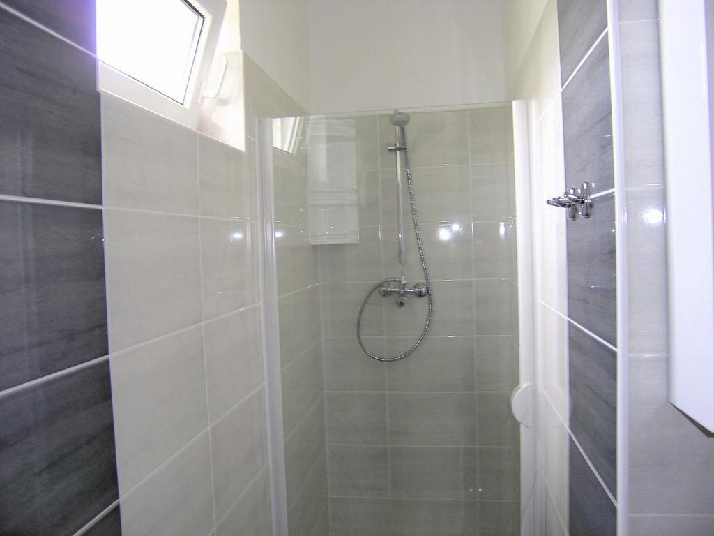 Apartments Sokolovic Krk Town Habitación foto