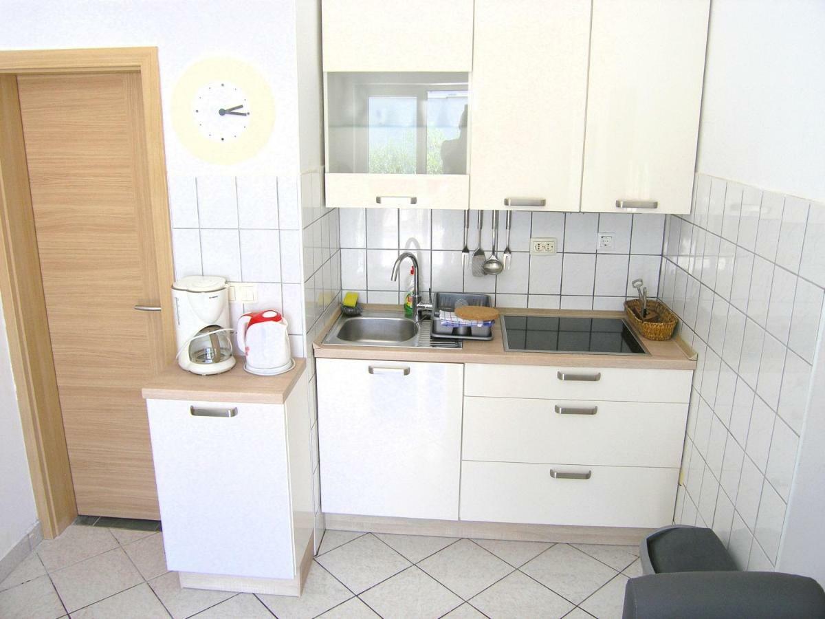 Apartments Sokolovic Krk Town Exterior foto